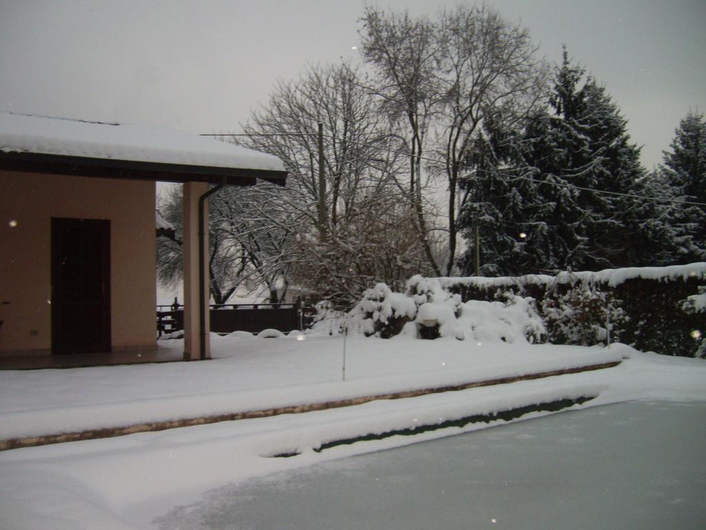 Hotel La Collinetta Sesto Calende Kamer foto