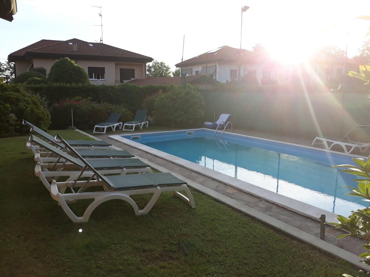 Hotel La Collinetta Sesto Calende Buitenkant foto